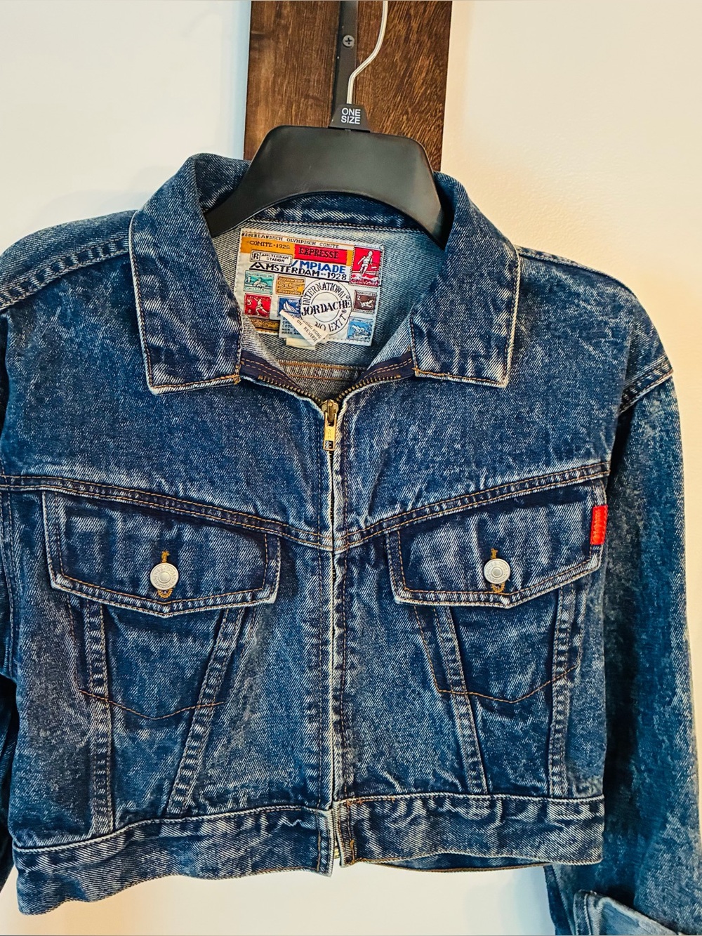 Vintage 80's Jordache cropped jean jacket. Appears to be XS size